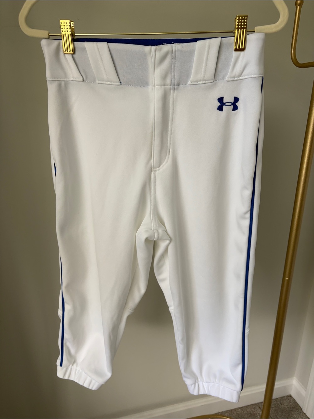 Under Armour White Baseball Pants with Blue Piping - Mens small